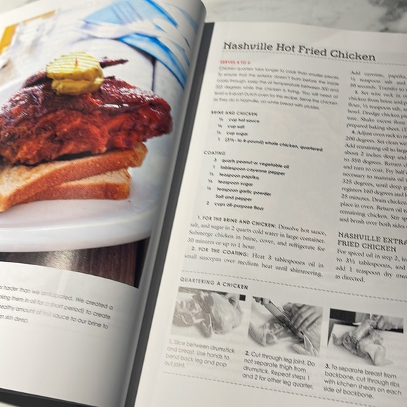 Cook’s Country TV show cookbook. 920 pages - Picture 11 of 14